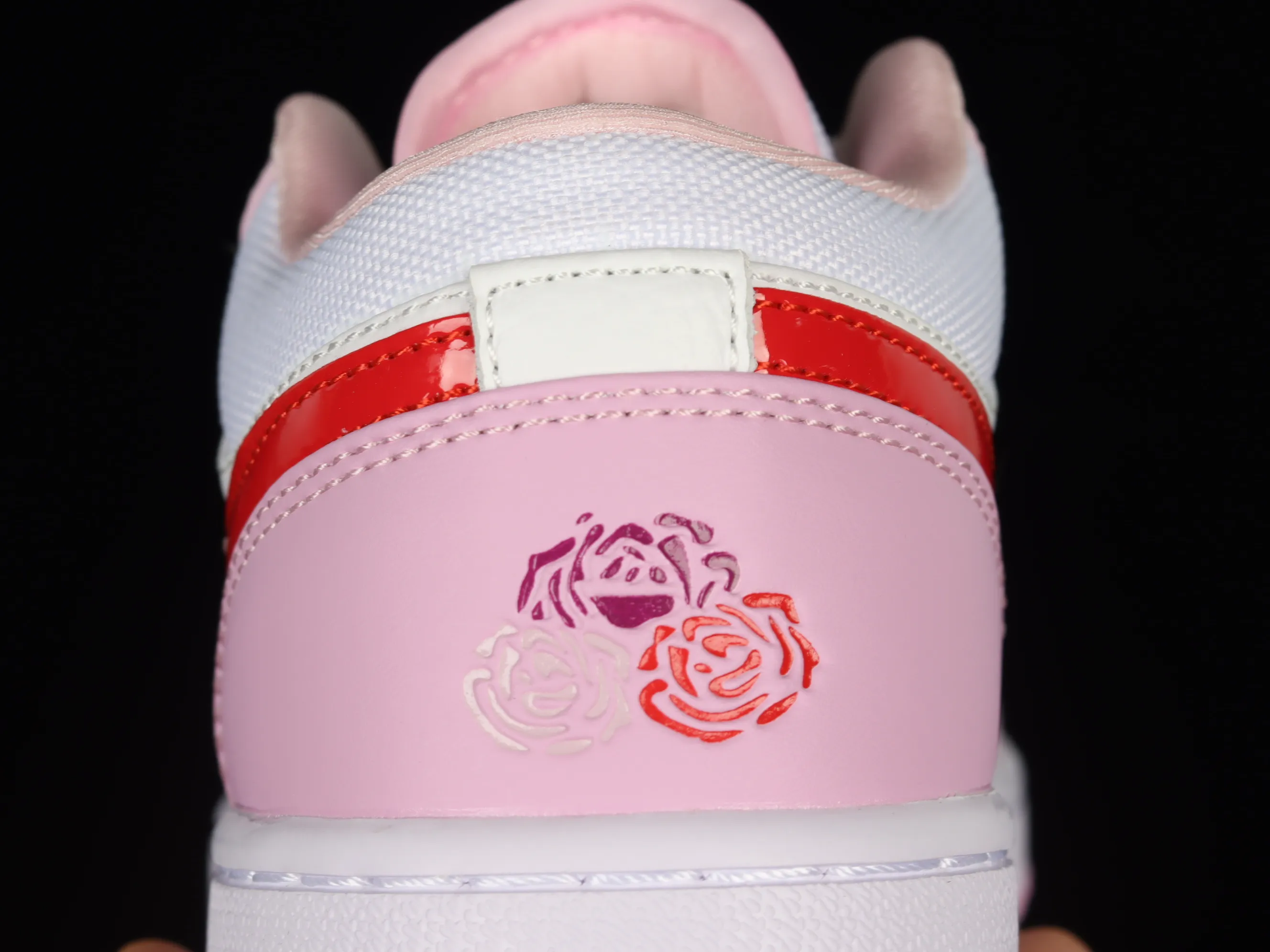 All categories Air Jordan Jordan series basketball shoes Air Jordan 1 Low Z version Air Jordan 1 Low AJ1 Joe 1 white and pink hook low-top casual sneakers DR0758-170
